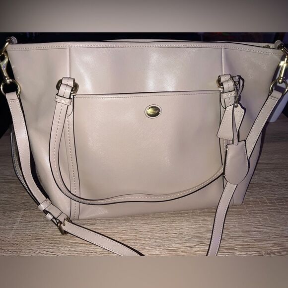 EUC COACH Beautiful leather tote/crossbody coach bag